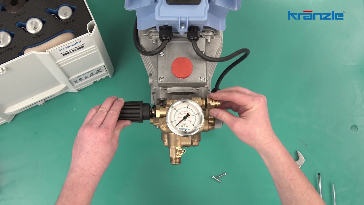 Video: Druckschaltermechanik (Totalstop) am Kränzle ersetzen